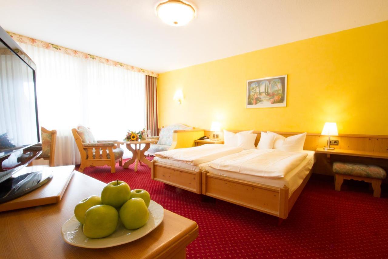 Hotel Pfalzblick Dahn Exterior photo